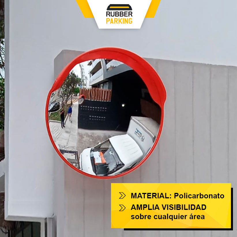 espejo convexo en estacionamiento subterráneo