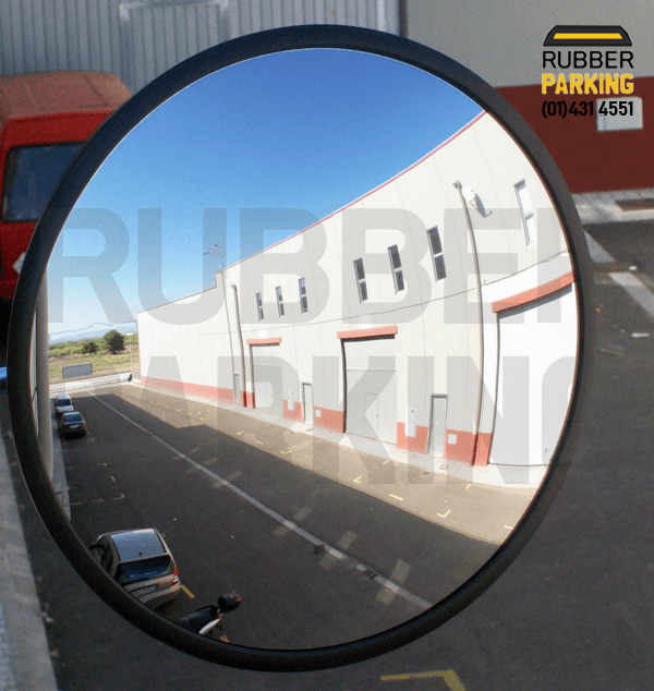 espejo convexo vial en esquina de calle