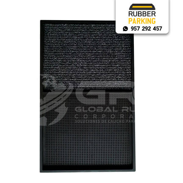 Pediluvio antideslizante utilizado especialmente como bandeja para la desinfección del calzado.